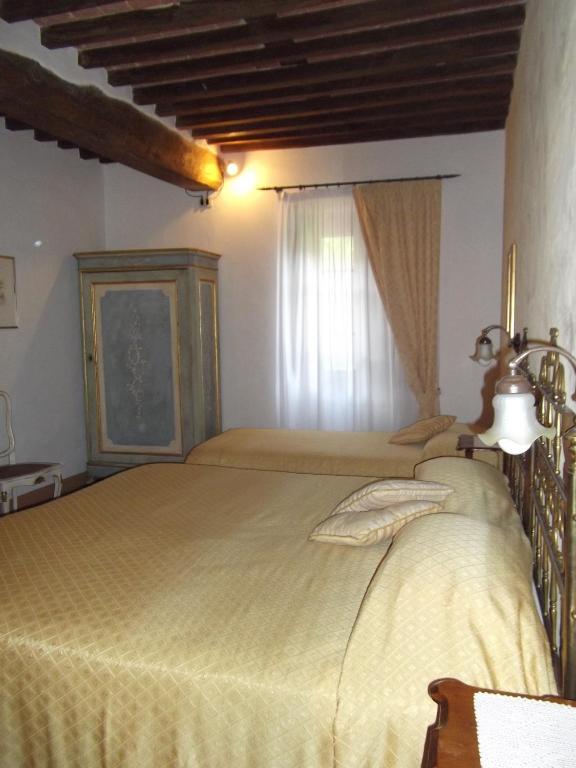 L'Arcadia Guest House Pietrasanta Room photo