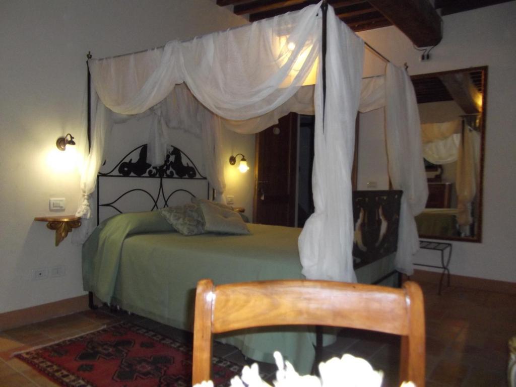 L'Arcadia Guest House Pietrasanta Room photo